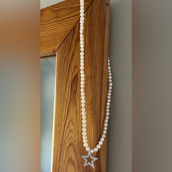 Fresh water pearl necklace. Sterling silver hardware. Star with CZ stones. - Picture 3 of 3